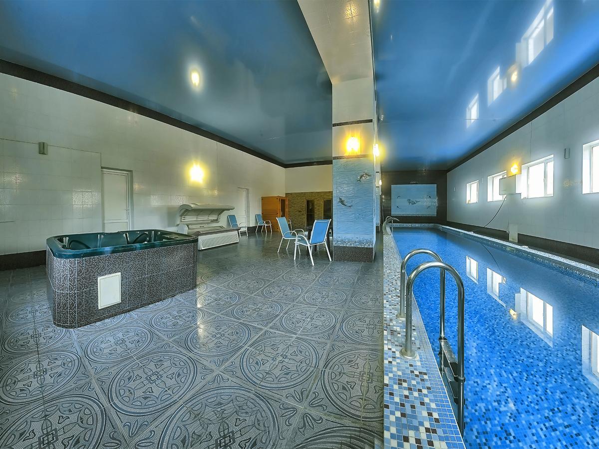 Sanatorium Elite Dnipro Hotel Truskavets Ngoại thất bức ảnh