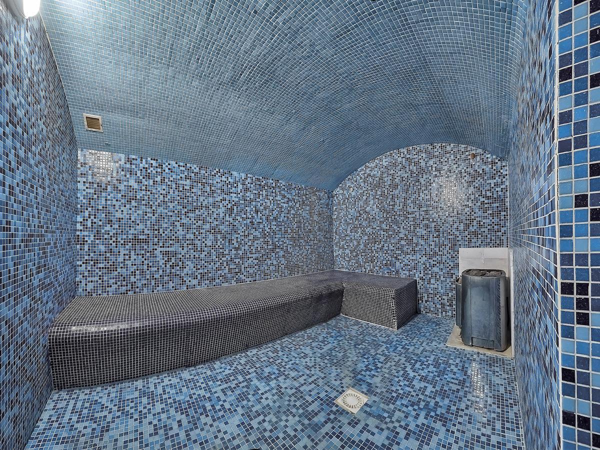 Sanatorium Elite Dnipro Hotel Truskavets Ngoại thất bức ảnh
